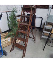ESCABEAU BOIS DECO