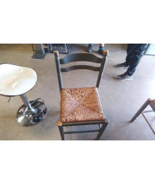 CHAISE PAILLEE EN L’ETAT 