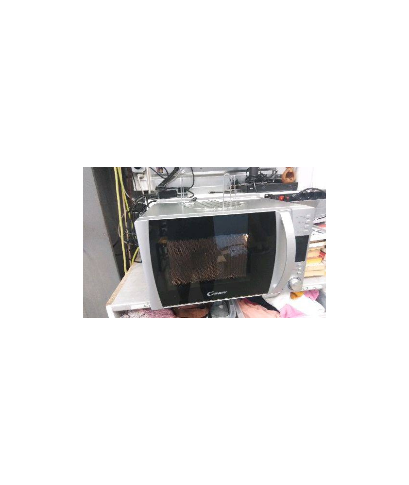 MICRO ONDES CANDY 