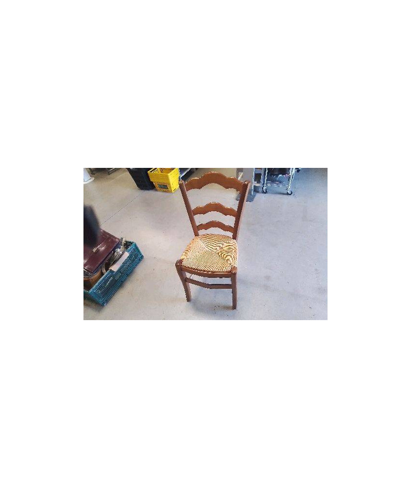 CHAISE PAILLEE 