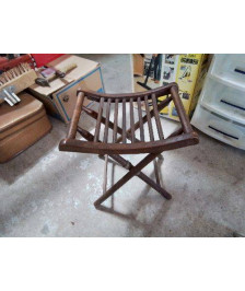 TABOURET PLIANT