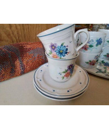 TASSE AVEC SOUCOUPE 