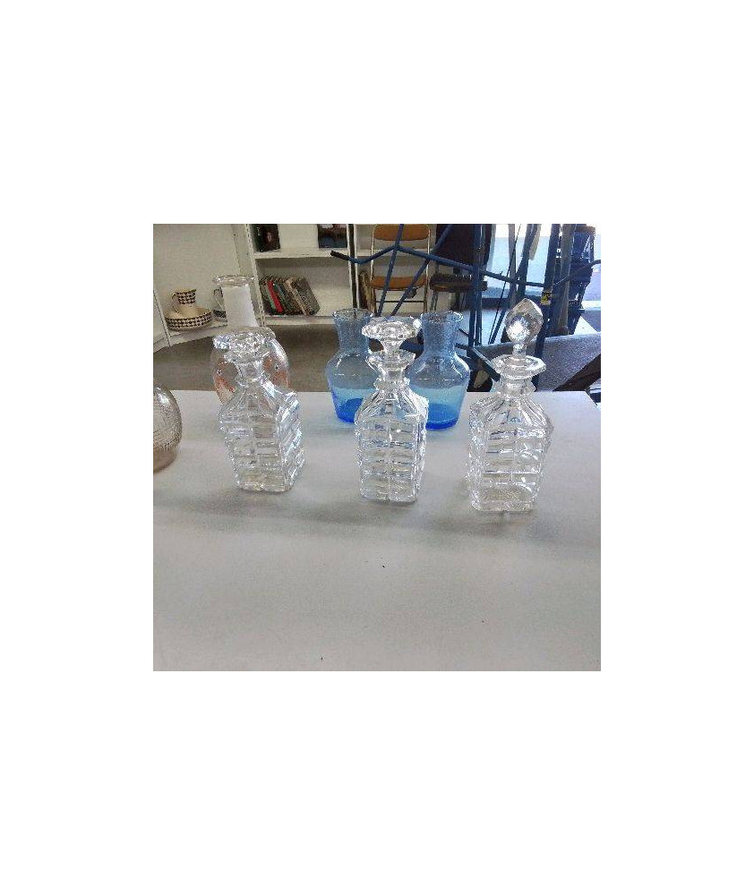 CARAFE 