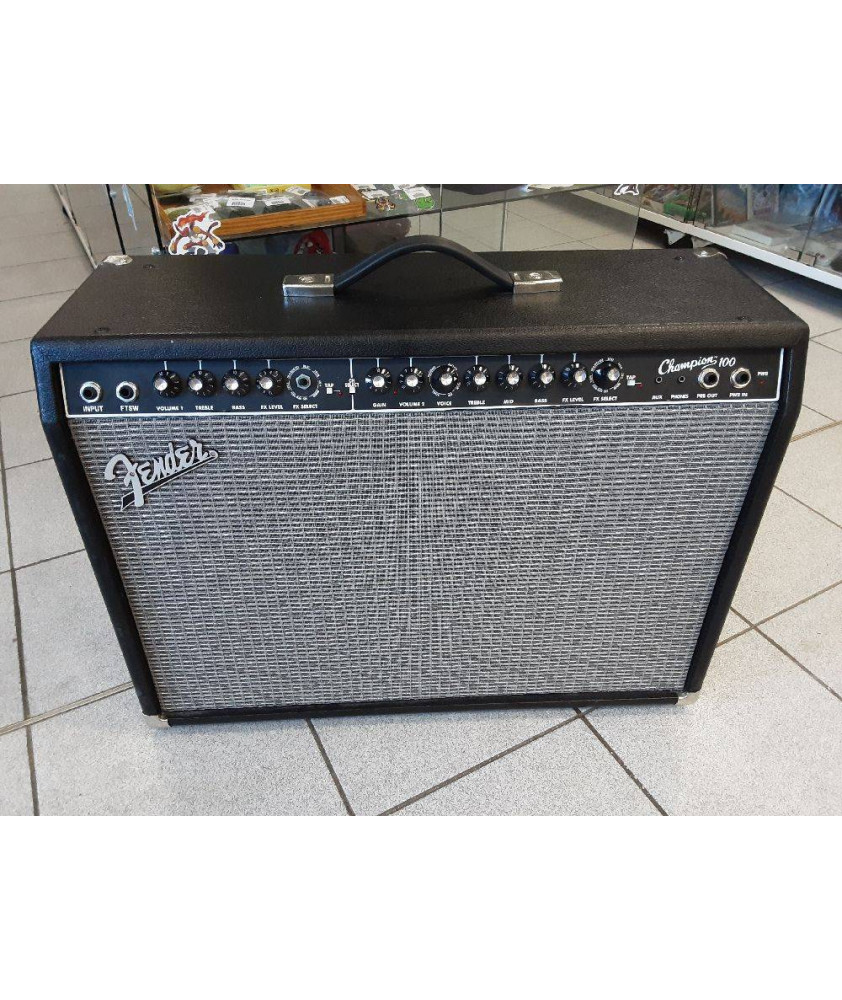 AMPLI FENDER CHAMPION 100