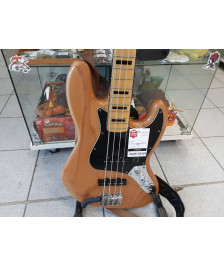 GUITARE BASSE SQUIER JAZZ BASS (LEGER JEU SUR 3E POTARD)