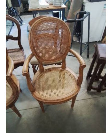 FAUTEUIL MÉDAILLON BOIS CLAIR ASSISE ET DOSSIER CANNÉ STYLE LOUIS XVI