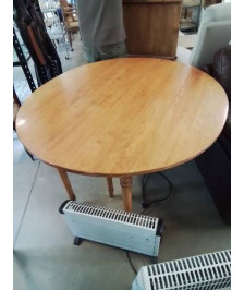 TABLE OVALE BOIS CLAIR A ABATTANTS 6 PIEDS STYLE DIRECTOIRE 126X115X73CM 2 RALLONGES 50CM