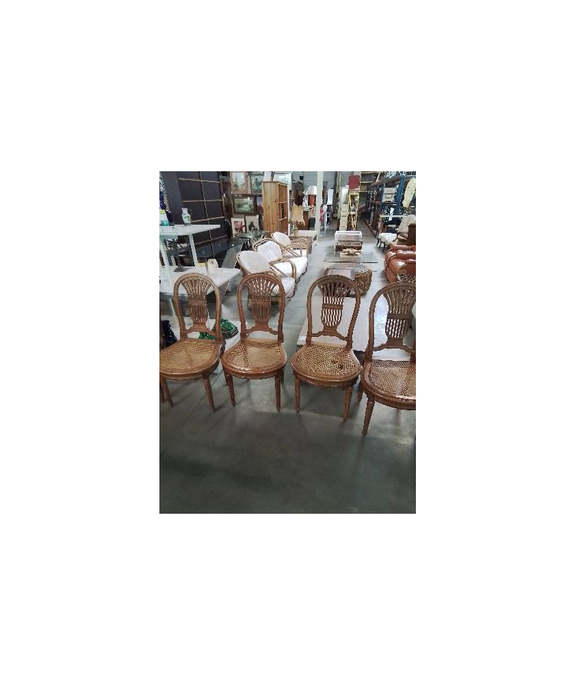 3 CHAISES DOSSIER LYRE ASSISE CANNÉE STYLE LOUIS XVI DONT 1 EN L\'ÉTAT 3 CHAISES DOSSIER LYRE ASSISE CANNÉE STYLE LOUIS XVI DONT 1 EN L\'ÉTAT