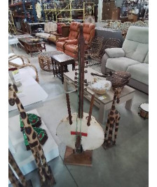 KORA AFRICAIN SUR SOCLE BOIS