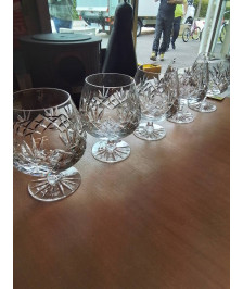 5 VERRES À PIED CRISTAL TAILLÉ 