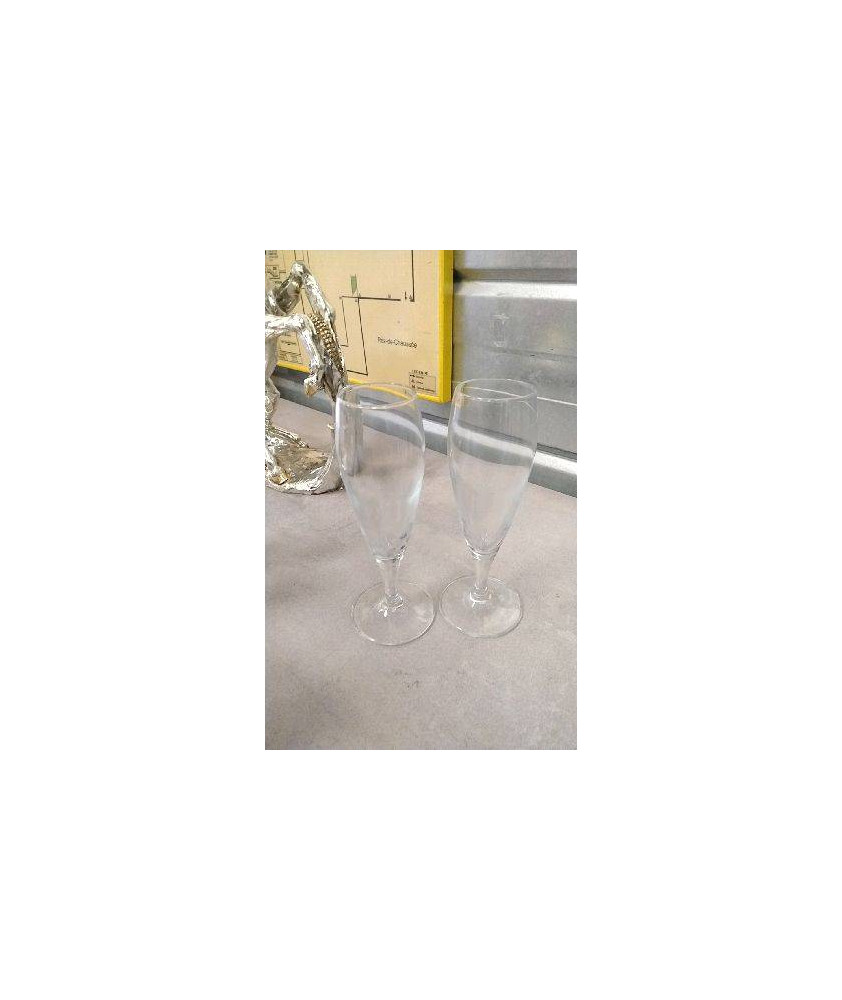 FLUTE A CHAMPAGNE LE LOT