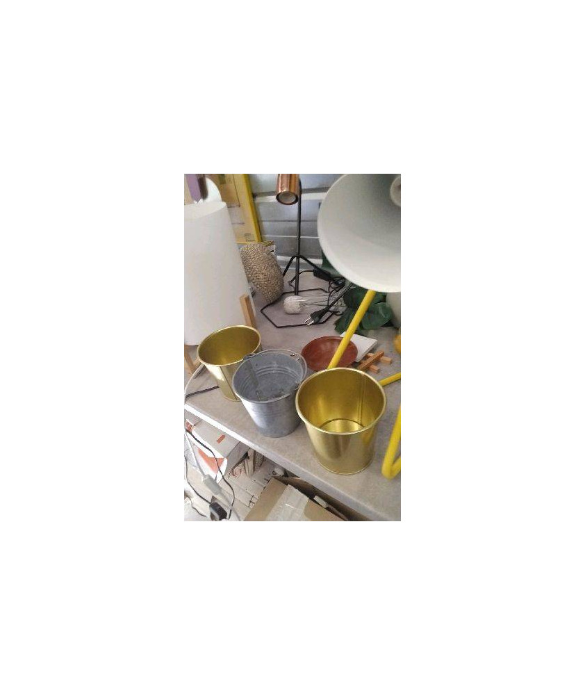 CACHE POT METAL 