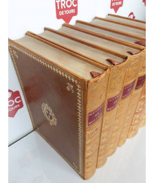 LIVRES OEUVRES DE MOLIERE INTEGRALE ILLUSTRÉ PAR OPPENOR BOUCHER ET BLONDEL