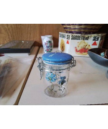PETIT BOCAL AVEC MOTIF FLORAL BLEU 