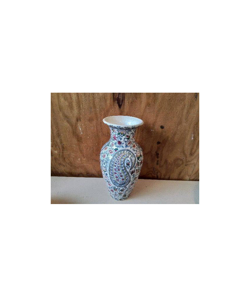 VASE MOTIF FLORAL EN GIEN 