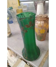 VASE VERRE VERT EN L’ETAT