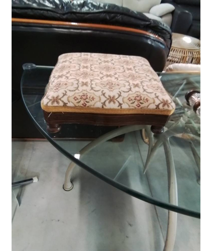 REPOSE PIED BOIS ET TISSU STYLE RESTAURATION 
