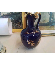 PETIT PICHET EN PORCELAINE 