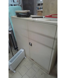 MEUBLE BLANC 2P METAL +CLE