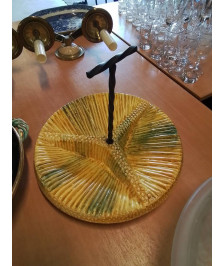 PLATEAU A FROMAGE CÉRAMIQUE JAUNE ET FER FORGÉ ANNÉES 60
