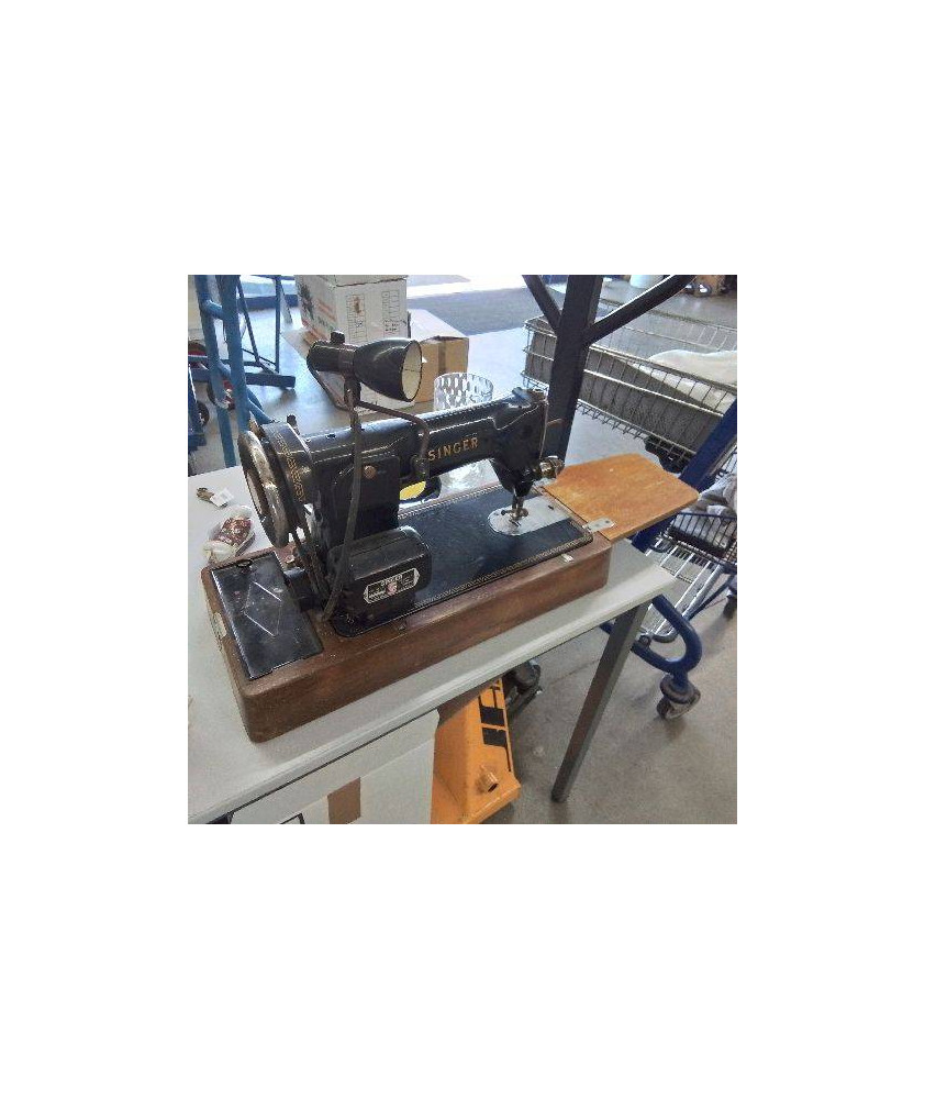 MACHINE A COUDRE SINGER 