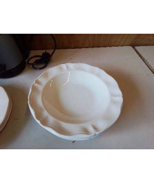 LOT DE 5 ASSIETTES CREUSE 