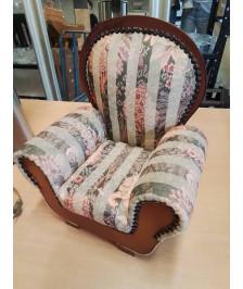 FAUTEUIL DE POUPÉE BOIS CAPITONNÉ TISSU VERT FLEURI 