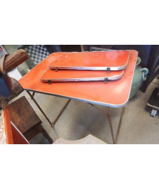 TABLE DE CAMPING ORANGE 2 RALLONGES 
