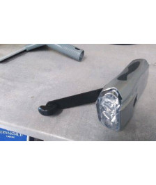 LAMPE TORCHE DYNAMO 
