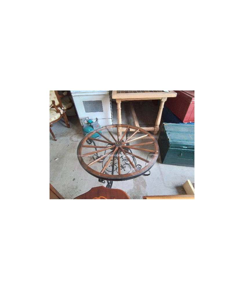 TABLE BASSE RONDE EN FER ROUE DE CHARRETTE 