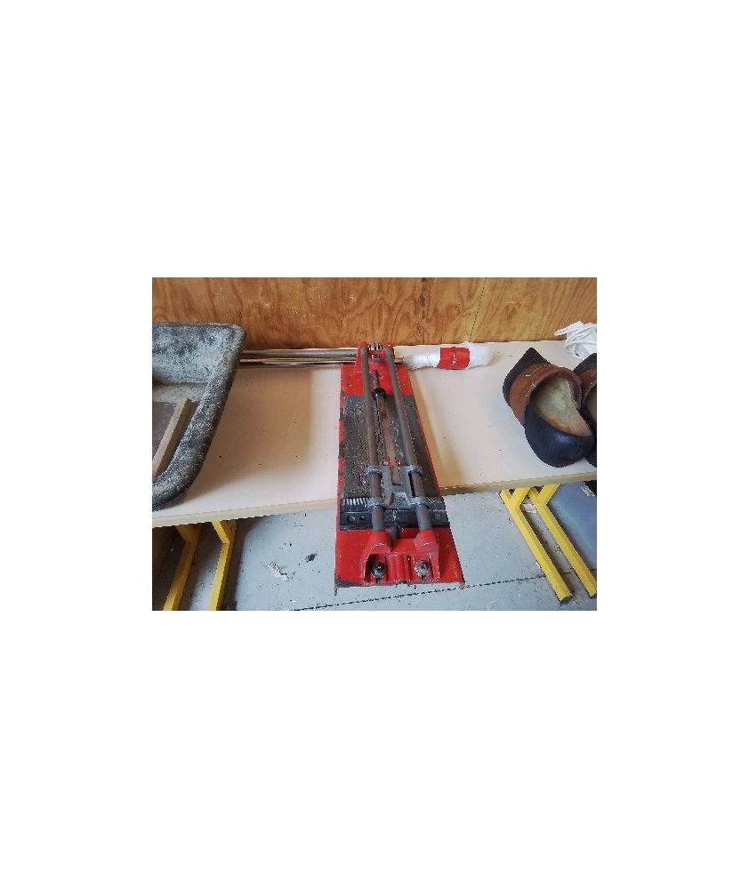 COUPE CARRELAGE MANUEL