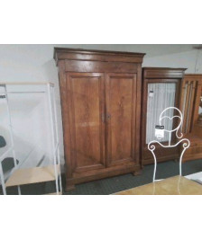 ARMOIRE EN NOYER STYLE LOUIS PHILIPPE 