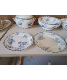 PLAT SARREGUEMINES MOTIF FLORAL 