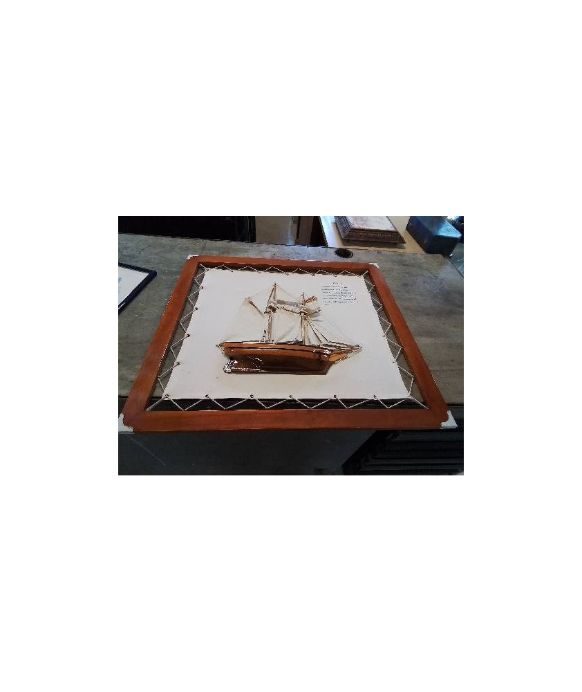 CADRE DEMI COQUE L ETOILE FECAMP