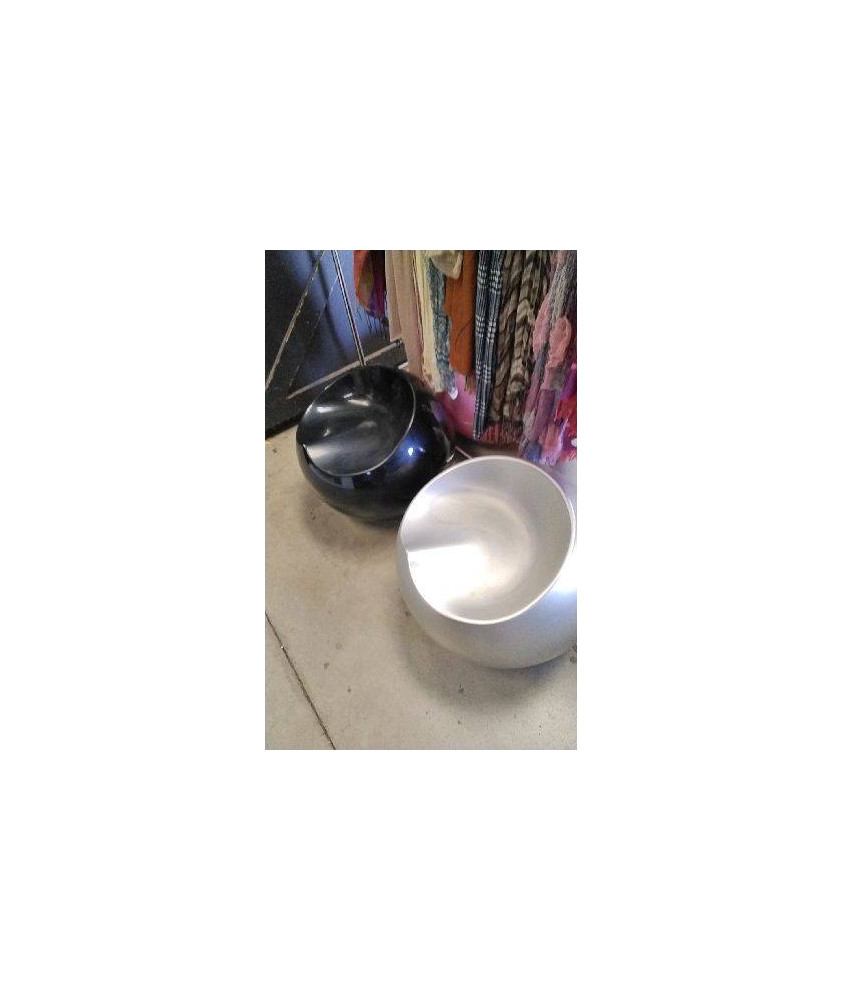 POUF RESINE STYLE BALL CHAIR - EN L’ETAT