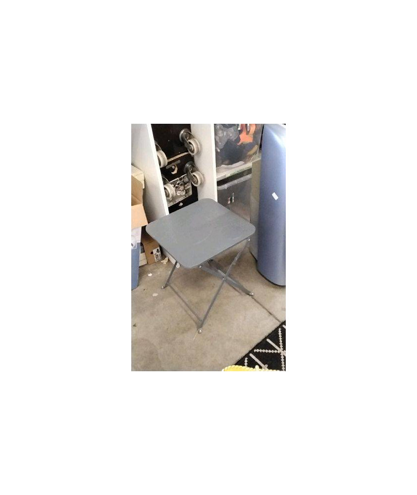 TABLE D’APPOINT METAL PLIANTE 