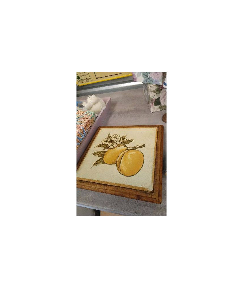 DESSOUS DE PLAT 