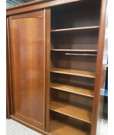 ARMOIRE 2 PORTE COULISSANTE COULEUR MERISIER