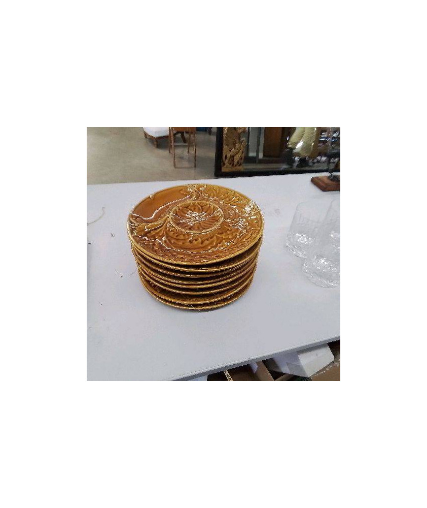 8 ASSIETTES GIEN 