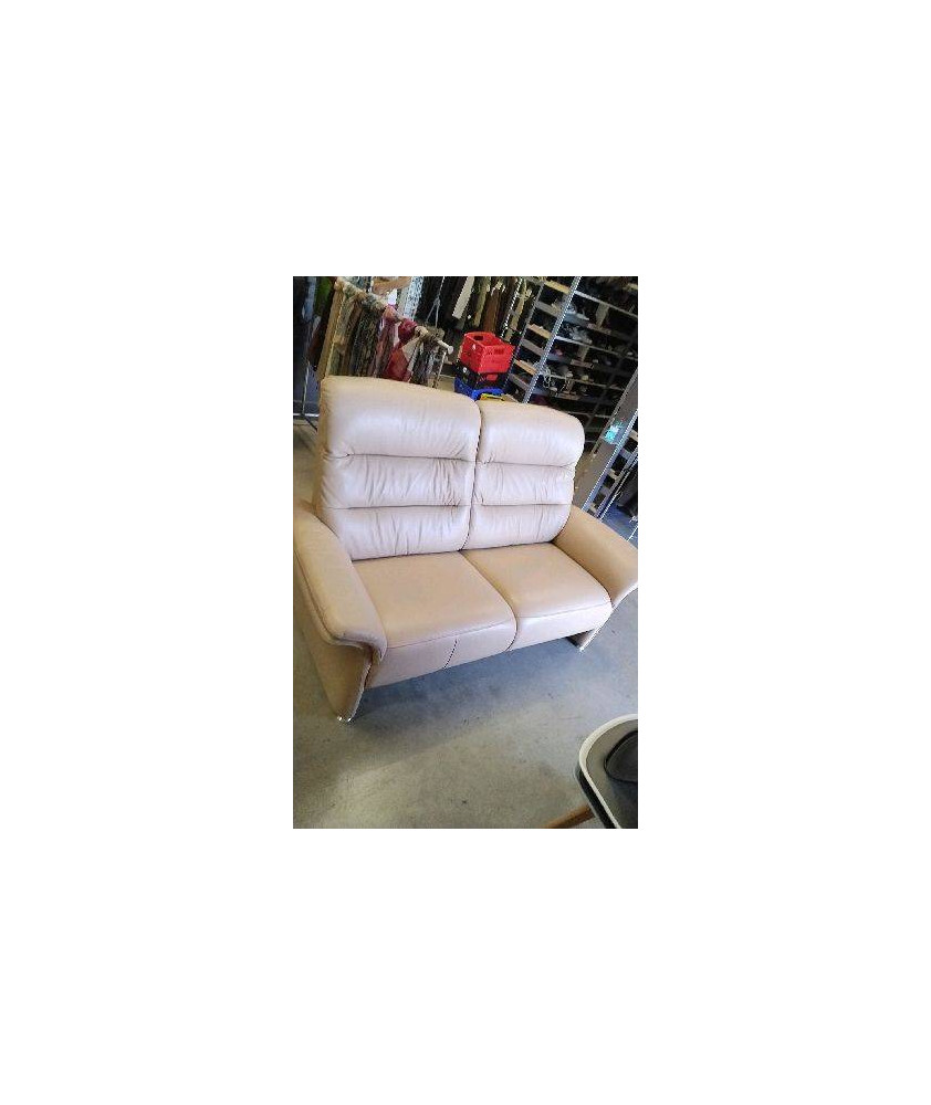 CANAPE CUIR HJORT ( DANEMARK)
