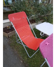TRANSAT PLIANT METAL GRIS ET TOILE ROUGE LAFUMA