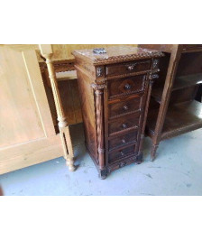 TABLE DE CHEVET TYPE CHIFFONNIER