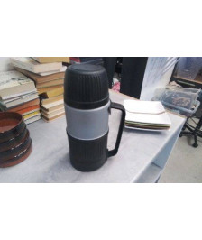 THERMOS 