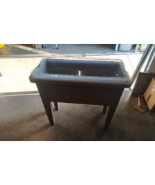 JARDINIERE PLASTIQUE SUR PIED