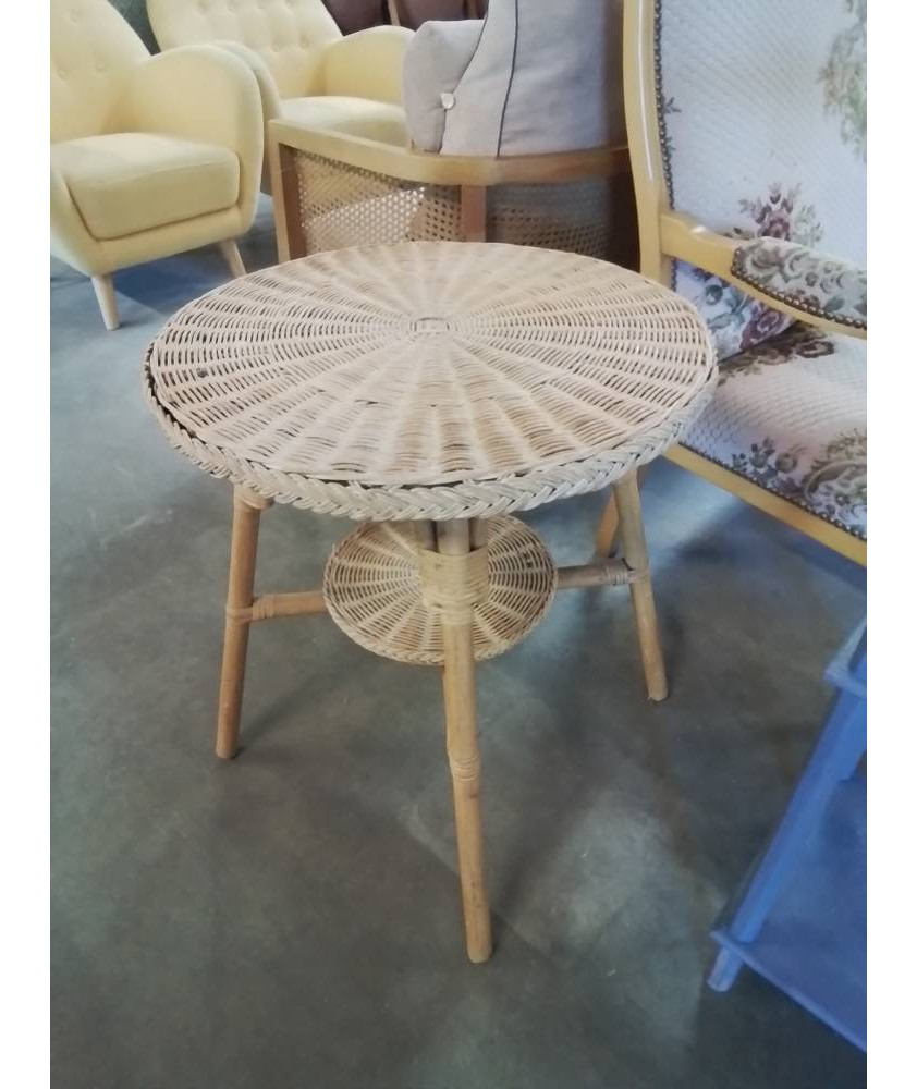 TABLE BASSE RONDE ROTIN ET VANNERIE ANNÉES 60