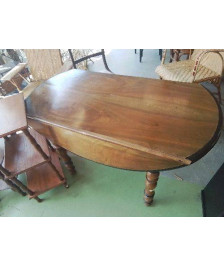 TABLE A RABAT EN NOYER