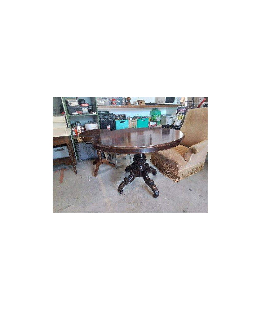 TABLE OVALE DE STYLE HENRY II