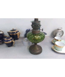 PIED DE LAMPE A PETROLE EN LETAT 