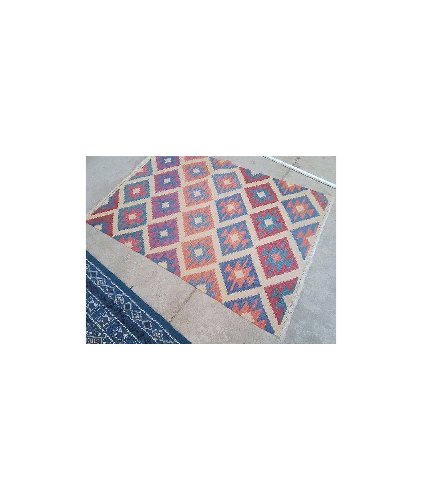 TAPIS 175X120 CM