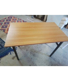 TABLE PLIANTE 